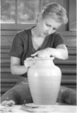 thm_LynnPottingBW_small.jpg